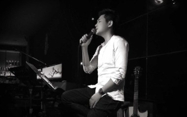 前方到站哈尔滨吉他谱_刘鹏鹏_C调原版弹唱谱