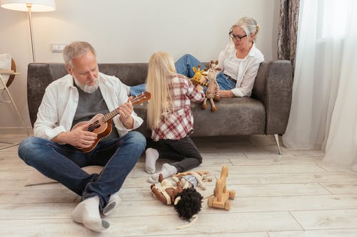 六层楼吉他谱 G调简单版