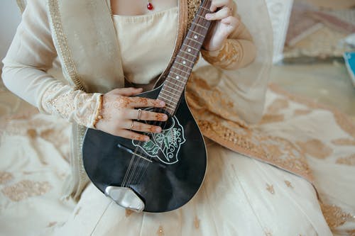 枝雪零指弹谱 E调六线谱