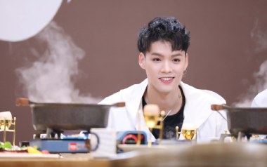 一个人去巴黎吉他谱_董又霖_G调原版弹唱谱