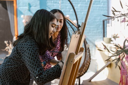 当爱在靠近吉他谱 C调