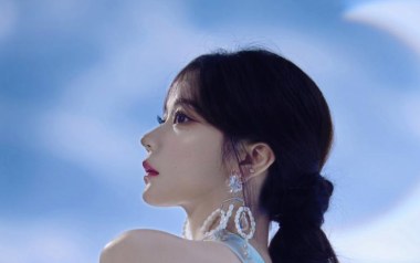 我想我不一样吉他谱_张紫宁_C调简单版