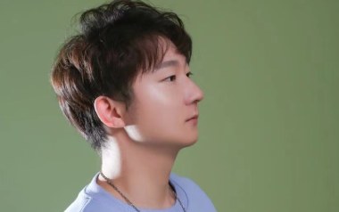 全世界都喜欢你吉他谱_王同学ABLE_G调原版