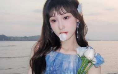 别再靠近我了吉他谱_陈雪凝_C调指法弹唱谱