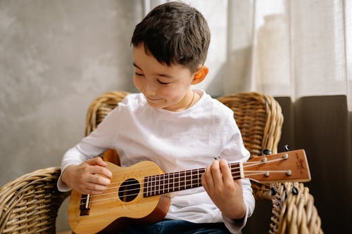 白色公路吉他谱 G调附前奏