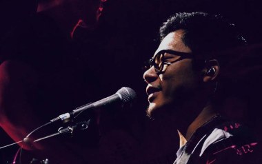 失重吉他谱_齐一_C调指法扫弦版弹唱谱