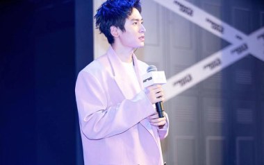 吉他谱_张哲瀚_《光》C调指法简单版