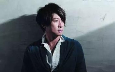 爱一回伤一回吉他谱_游鸿明_F调原版弹唱谱