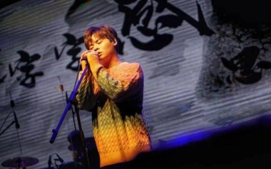 不合群吉他谱_枯木逢春_C调指法原版弹唱谱