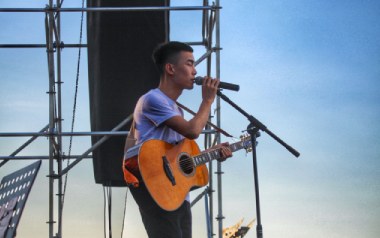 匕首吉他谱_王荻_C调指法原版弹唱谱