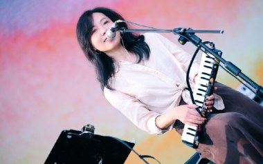 南部小城吉他谱_曹方_F调指法原版弹唱谱