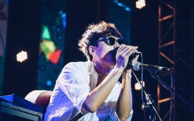 如瓮吉他谱_石岩_G调指法扫弦版弹唱谱