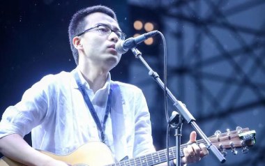 我的名字叫做安吉他谱_安来宁_A调指法弹唱谱