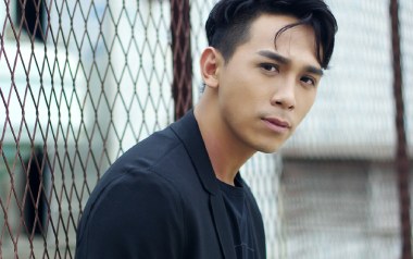 肥仔个头吉他谱_东山少爷_G调指法拍弦版