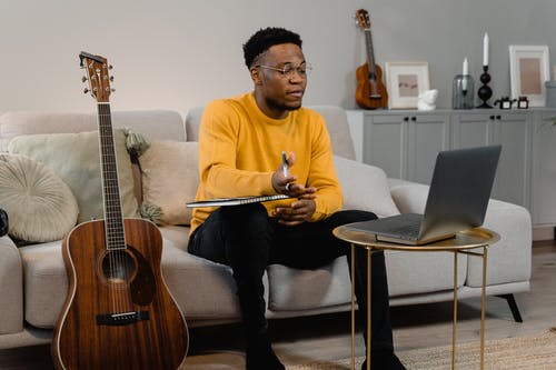 再见北极雪吉他谱 E调六线谱