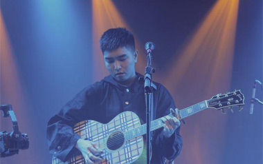 形容吉他谱_沈以诚_《形容》G调弹唱谱