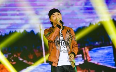 遥望吉他谱_岳定辉_G调指法原版弹唱谱