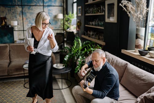 美丽的神话吉他谱 G调六线谱