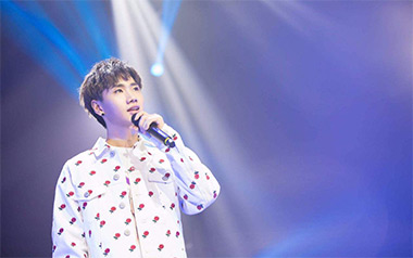 那个男孩吉他谱_汪苏泷_C调指法原版弹唱谱