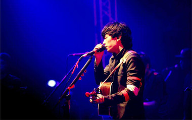 吉姆餐厅吉他谱_赵雷_C调指法原版弹唱谱