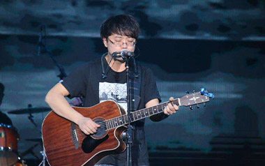 狗日的青春吉他谱_贰佰_G调原版弹唱谱