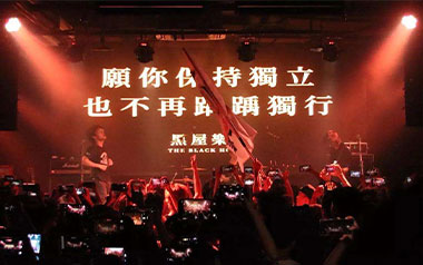 我多想拥抱你吉他谱_黑屋乐队_C调弹唱谱