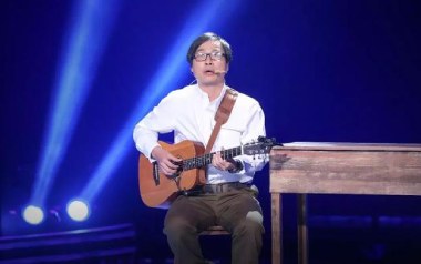 苔吉他谱_梁俊_D调指法简单版弹唱谱