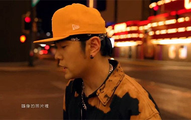 还在流浪吉他谱_周杰伦_C调弹唱谱