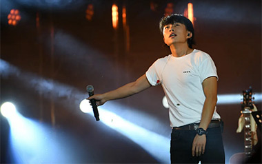 程艾影吉他谱_赵雷_C调原版弹唱谱