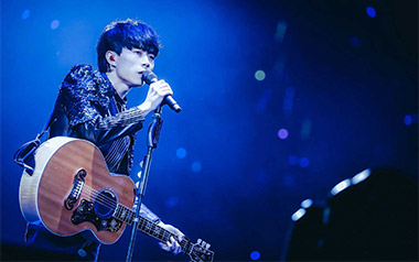 南方姑娘吉他谱_赵雷_D调原版弹唱谱