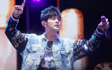 圣诞星吉他谱_周杰伦_G调指法原版弹唱谱