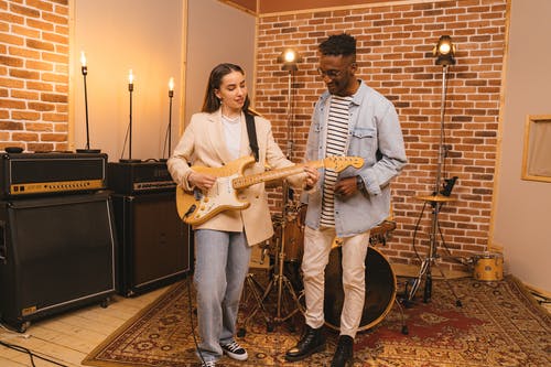 Stay Here吉他谱 G调