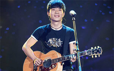 程艾影吉他谱_赵雷_程艾影C调弹唱谱