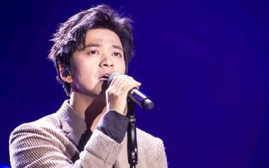 我始终在这里吉他谱_李健_G调扫弦版弹唱谱