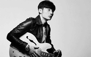 麻雀吉他谱_李荣浩_F调扫弦版弹唱谱