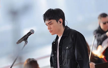 爱就一个字吉他谱_李巍V仔_G调原版弹唱谱