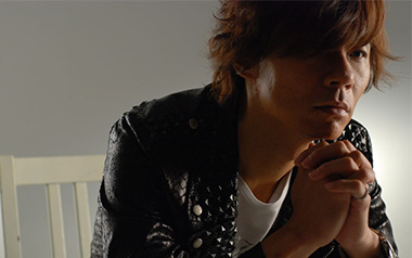 爱上你是一个错吉他谱_杨培安_G调扫弦版