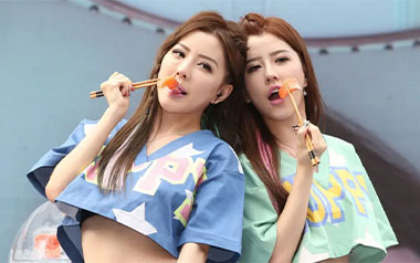 爱丫爱丫吉他谱_By2_G调指法弹唱谱