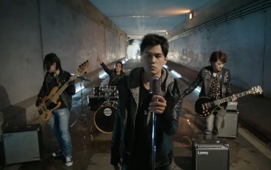 世界未末日吉他谱_周杰伦_C调原版弹唱谱