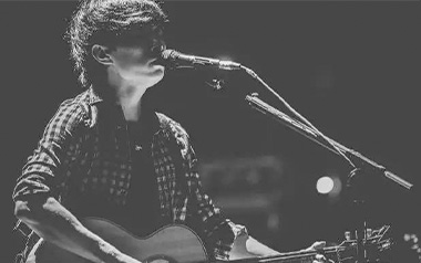 未给姐姐递出的信吉他谱_赵雷_E调原版弹唱谱