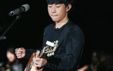 小树吉他谱_赵雷_C调指法扫弦版弹唱谱