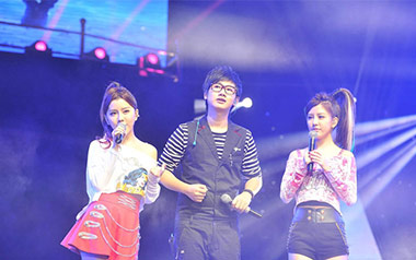 有点甜吉他谱_汪苏泷/By2_C调原版弹唱谱