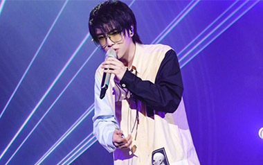 与火星的孩子对话吉他谱_华晨宇_D调原版