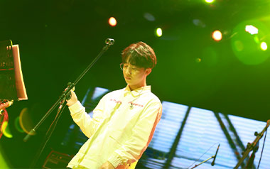 白羊吉他谱_徐秉龙/沈以诚_C调精华版