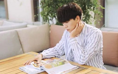 现在的她吉他谱_刘大壮_C调原版弹唱谱