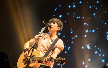 北京的冬天吉他谱_赵雷_E调指法原版弹唱谱