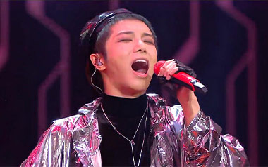 烟火里的尘埃吉他谱_华晨宇/郁欢_C调原版