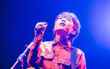 飞来飞去吉他谱_赵雷_C调指法原版弹唱谱