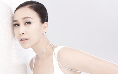 出卖吉他谱_那英_C调指法简单版弹唱谱