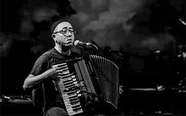 米店吉他谱_张玮玮_C调指法原版弹唱谱